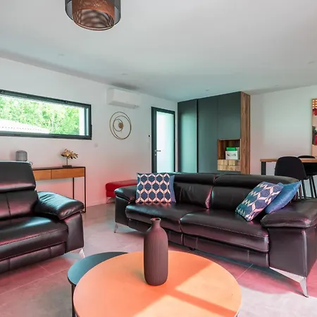 4 Avec Piscine Chauffée, La Palmyre Les Mathes, 8pers Villa *